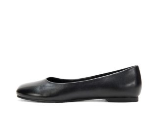 John Fluevog Porcelain - Black | Round Toe Flats