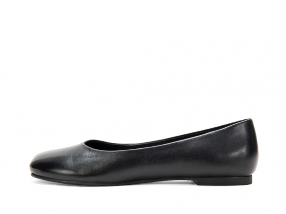 John Fluevog Porcelain - Black | Round Toe Flats