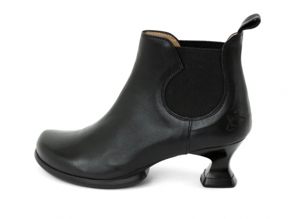 John Fluevog Danke - Black | Low Heel Chelsea Boots