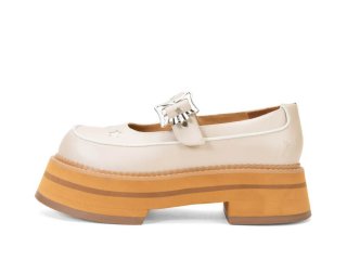 John Fluevog FV3 - Beige | Vintage-Style Mary Janes