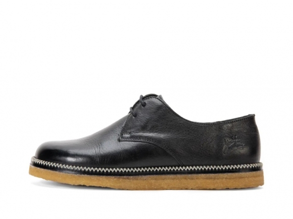 John Fluevog Spud - Black | Lace-Up Crepe Sole Shoes