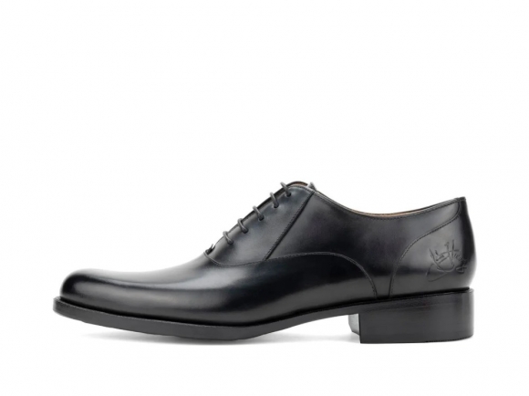 John Fluevog 211 Carrall Street - Black | Traditional Oxfords