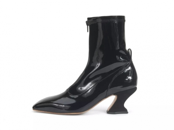John Fluevog Countess - Black Patent | Front-Zip Booties