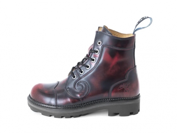 John Fluevog Derby Swirl (6 Eye) - Burgundy Rub Off | Classic Derby Boots