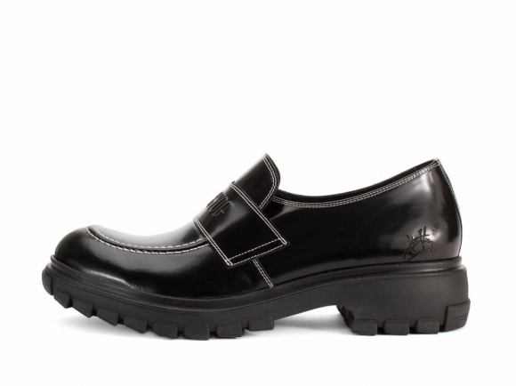John Fluevog Linggo - Black | Leather Loafers with Molded Logo