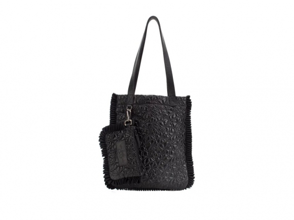 John Fluevog Tiffany - Black | Ruffle tote bag with removable pouch