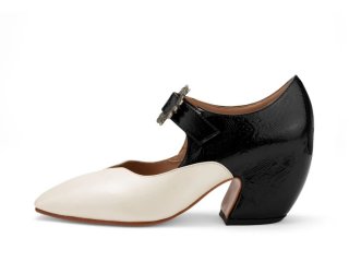 John Fluevog Bev - Cream/Black | Mary Jane Heels