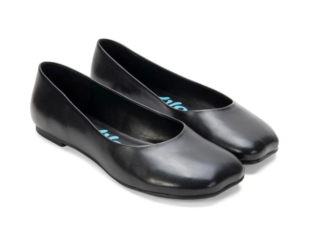 John Fluevog Porcelain - Black | Round Toe Flats