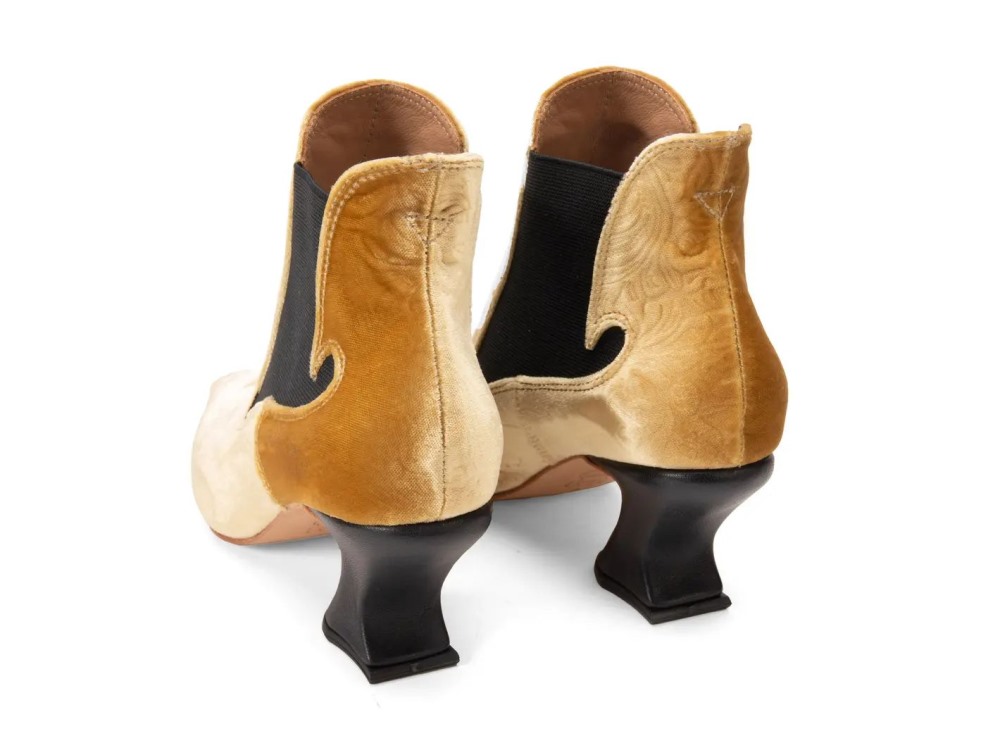 John Fluevog Baroness - Gold Velvet | Square-Toe Chelsea Boots