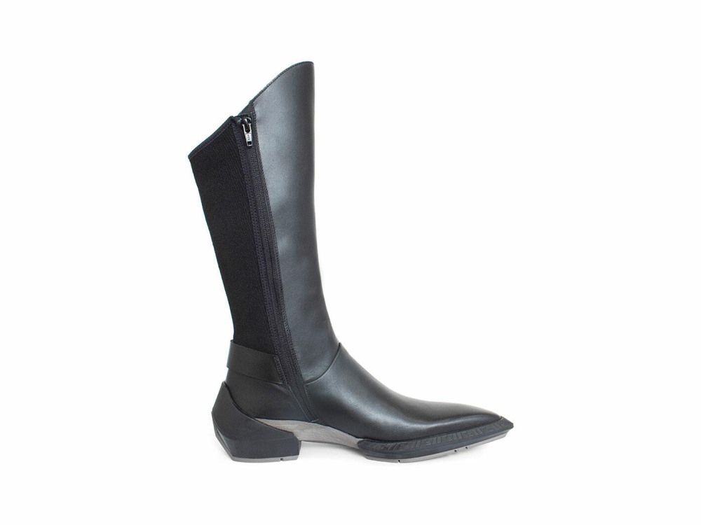 John Fluevog Starfleet - Black | John Fluevog x Star Trek: Strange New Worlds™