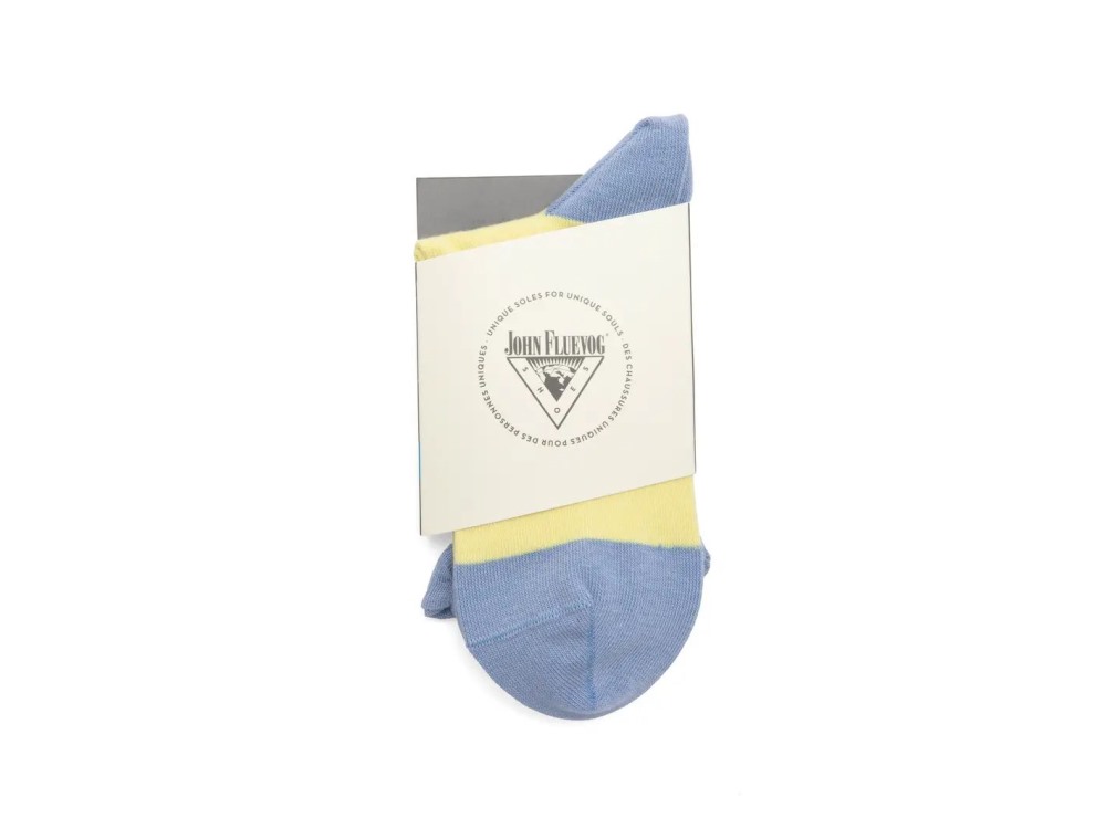John Fluevog Jonesy Vog Socks - Pastel Yellow/Blue | Chaussette à volants